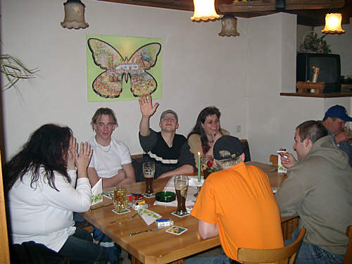 28Loui2004.jpg