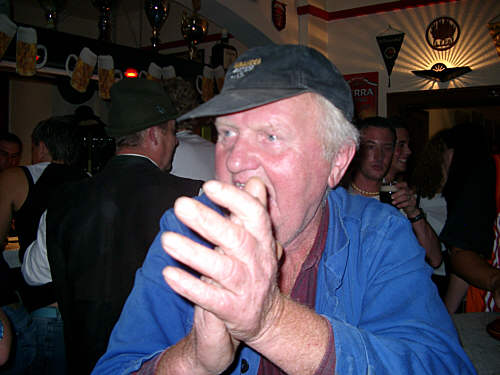 77Oktoberfest04.jpg
