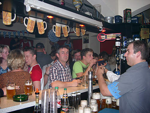 82Oktoberfest04.jpg
