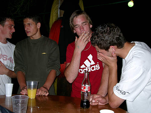 12pon2004.jpg
